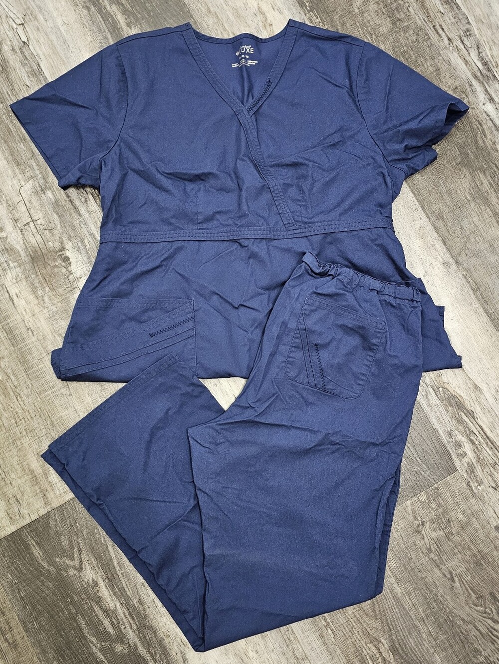 Womens Cherokee Luxe Scrub Set